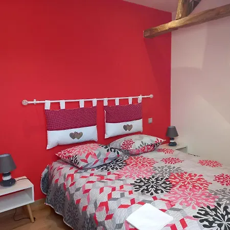 Сasa de vacaciones Les Sauvagines Pendé